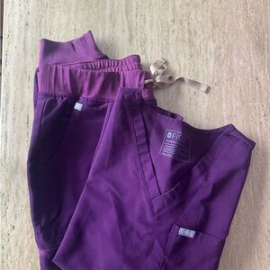 Figs Women's Scrubs